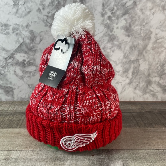 Detroit Red Wings Knit Women’s Winter Pom Red Beanie Hat Adults - Picture 1 of 6